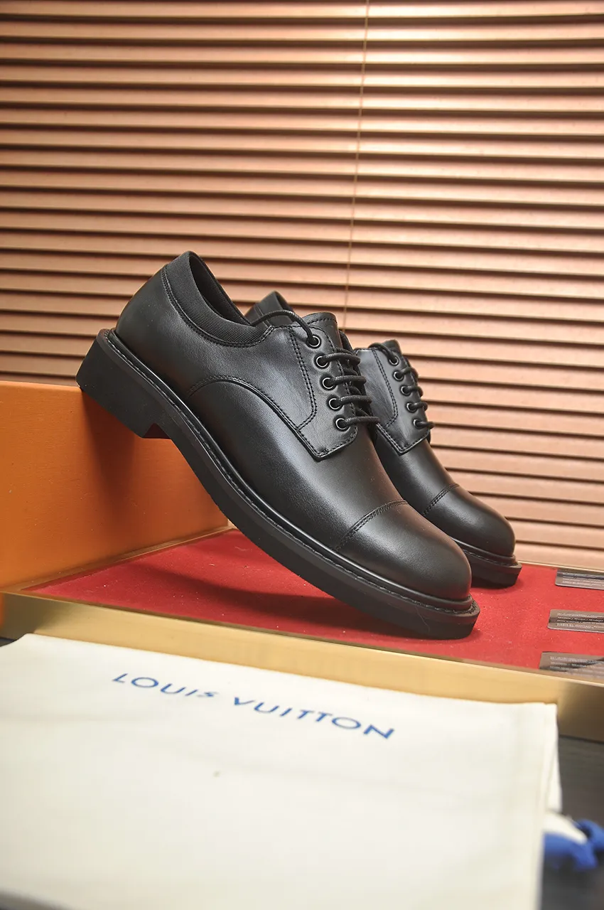 Men's men's shoes💰660💶[LOUIS VUITTON] (original order) new style🍀LV Louis Vuitton * - top version of LV classic leather shoes! Made of imported original single cowhide, original leather side strips and wear-resistant rubber outsole! High quality products! Code number 39-44 (38.45 customized)